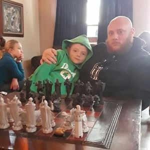 Meet your Posher, Tom